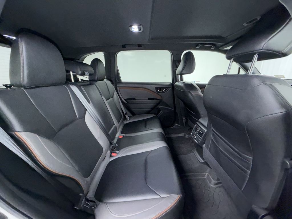 Used 2025 Subaru Forester Sport image 17