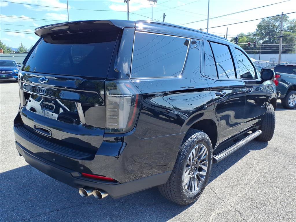 Used 2025 Chevrolet Tahoe Z71 w/ Comfort Package AWD/4WD image 4