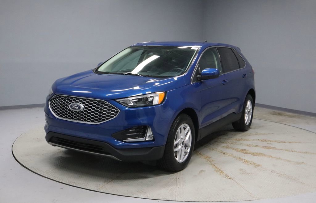 Certified 2024 Ford Edge SEL w/ Convenience Package image 6