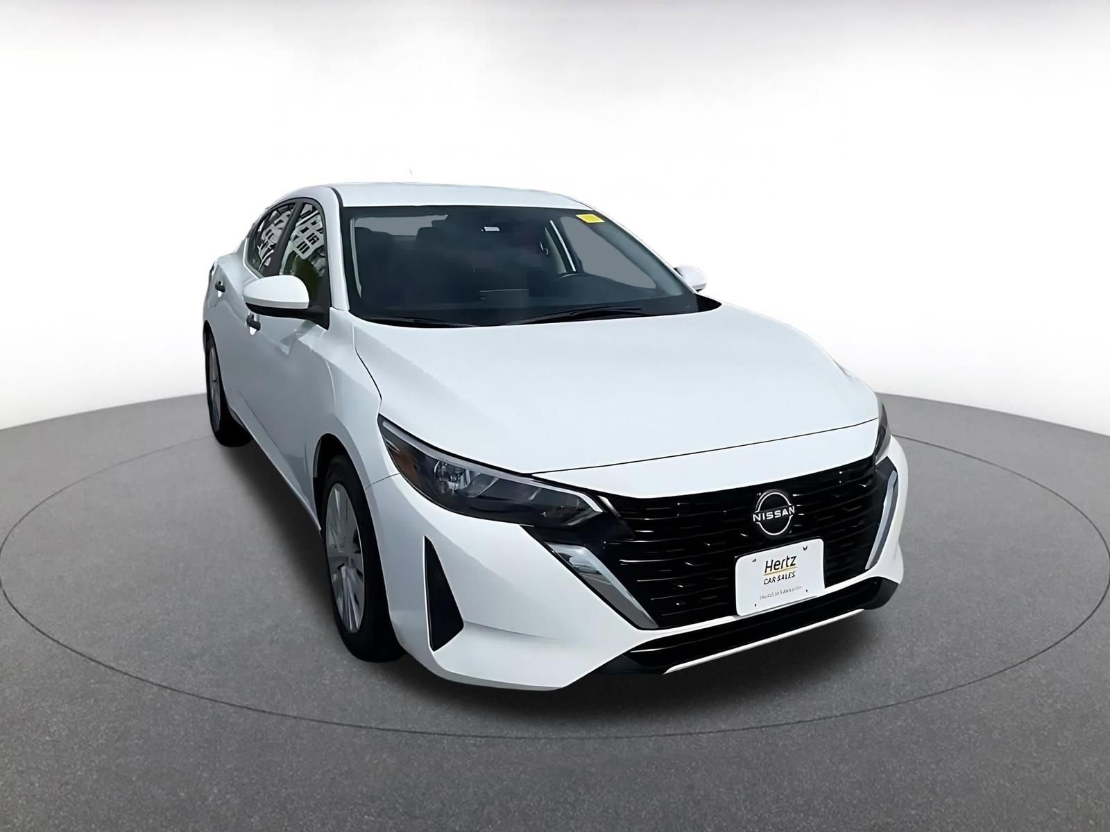 Used 2025 Nissan Sentra S image 3