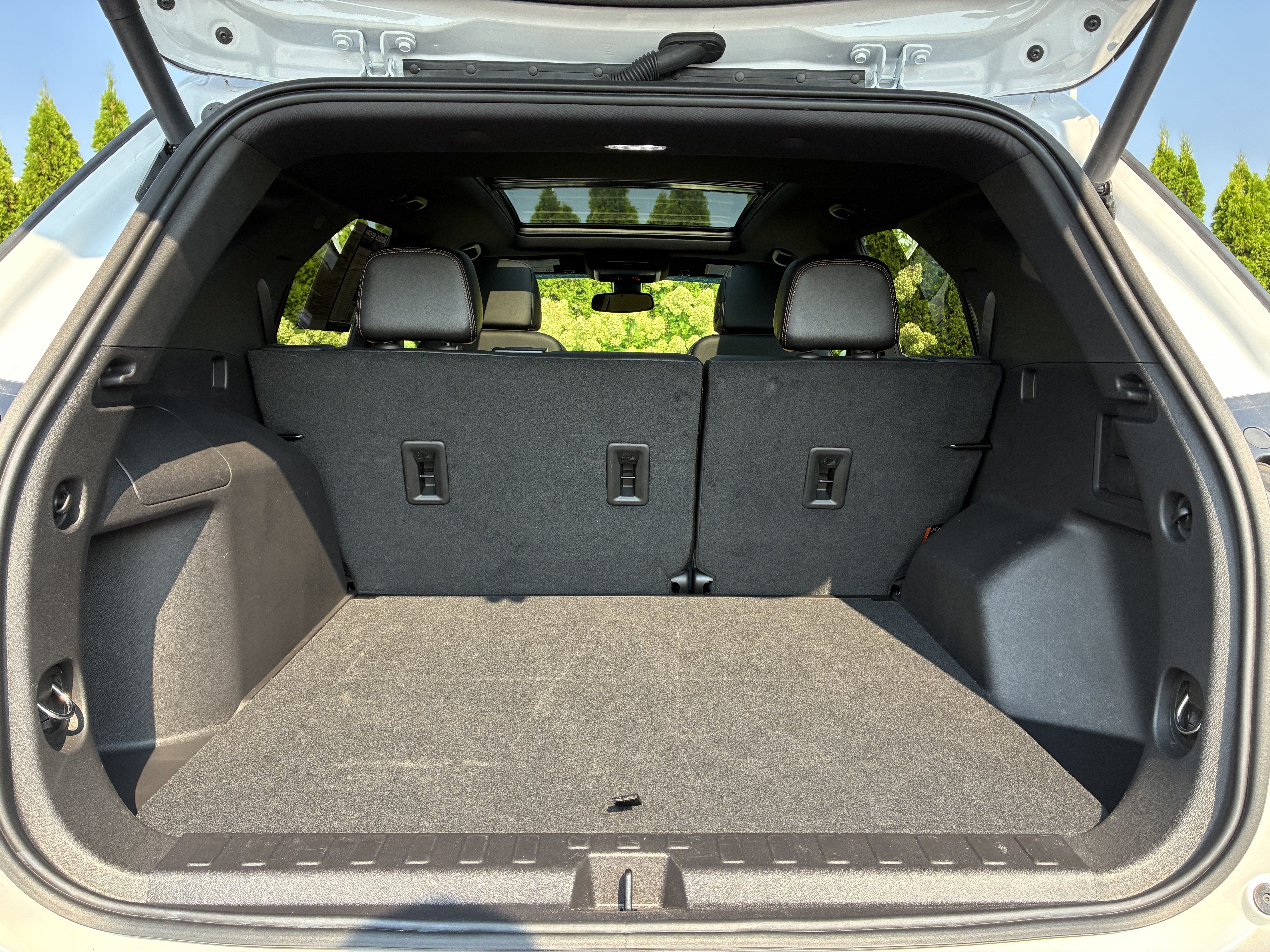 Used 2024 Chevrolet Equinox Premier FWD image 13