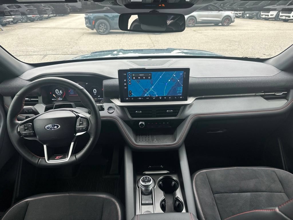 Used 2025 Ford Explorer ST w/ Sun And Sound Package AWD/4WD image 19