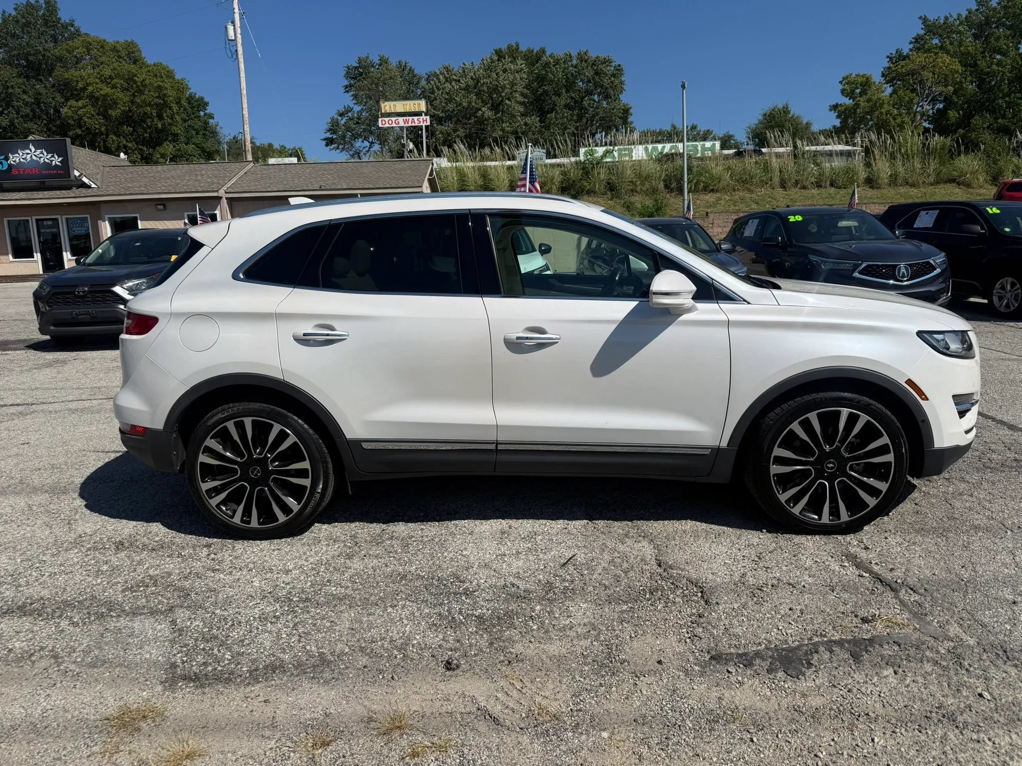 Used 2019 Lincoln MKC Black Label AWD/4WD image 2