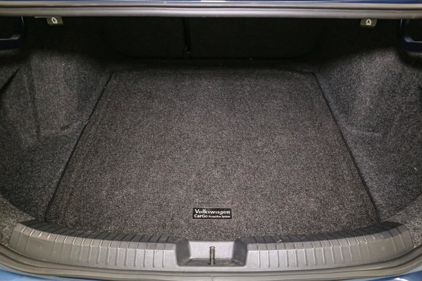 Certified 2019 Volkswagen Jetta SE image 13