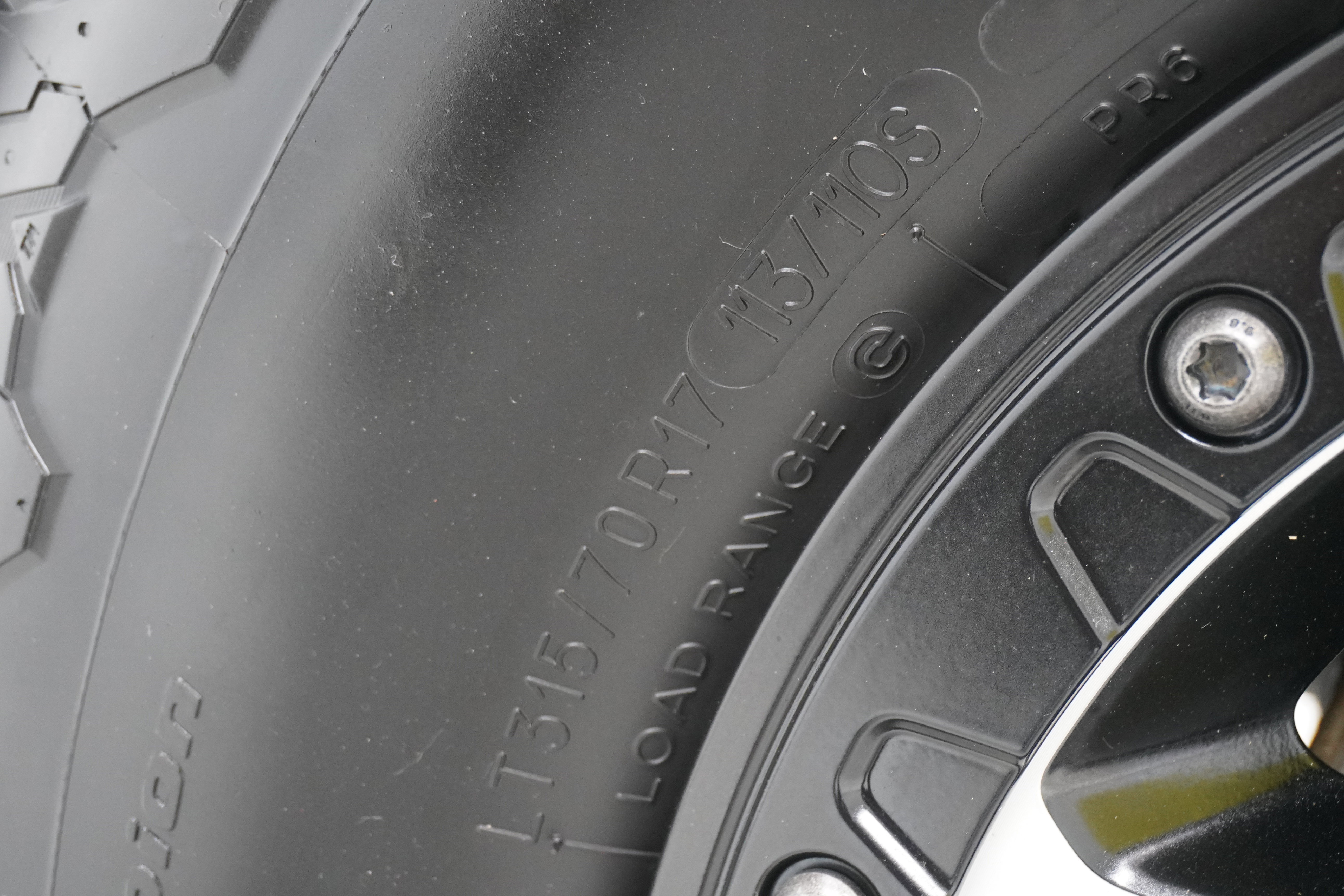 Used 2024 Jeep Wrangler Unlimited Rubicon w/ XTREMEE 35" Tire Package image 34