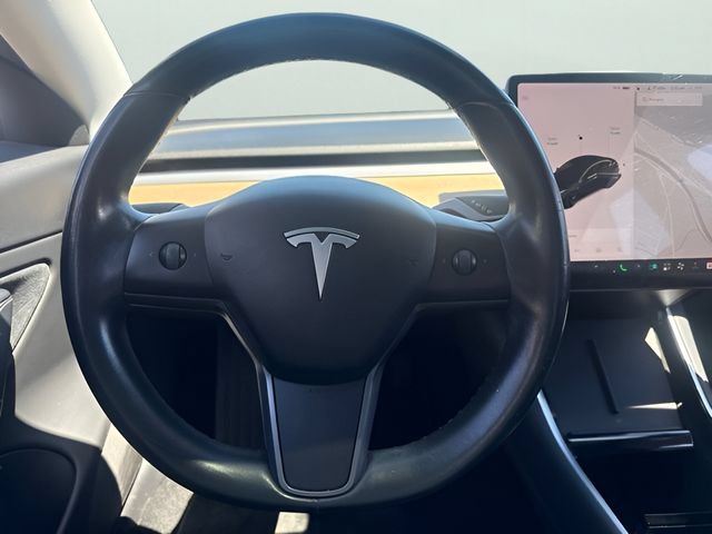 Used 2018 Tesla Model 3 Performance AWD/4WD image 17