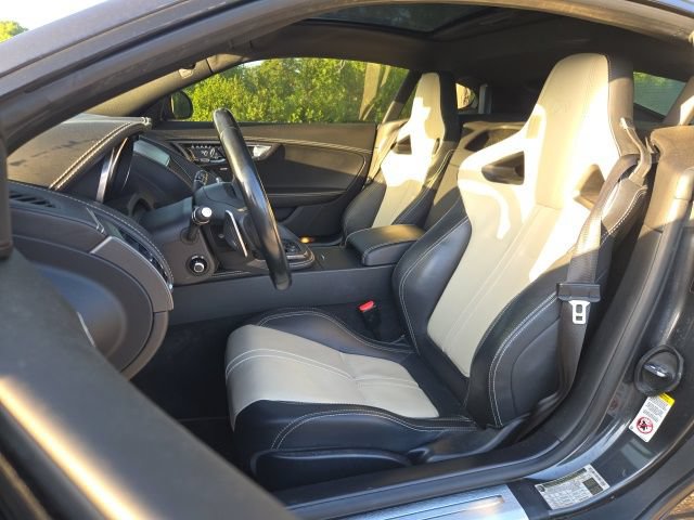 Used 2017 Jaguar F-TYPE R AWD/4WD image 11