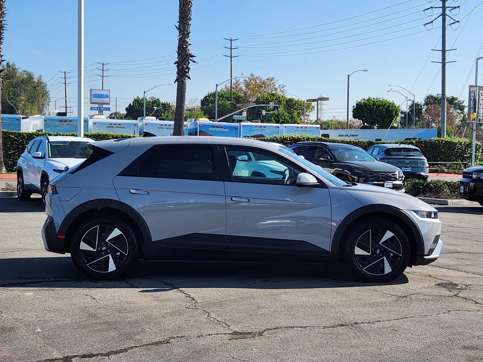 Used 2025 Hyundai Ioniq 5 SE image 15