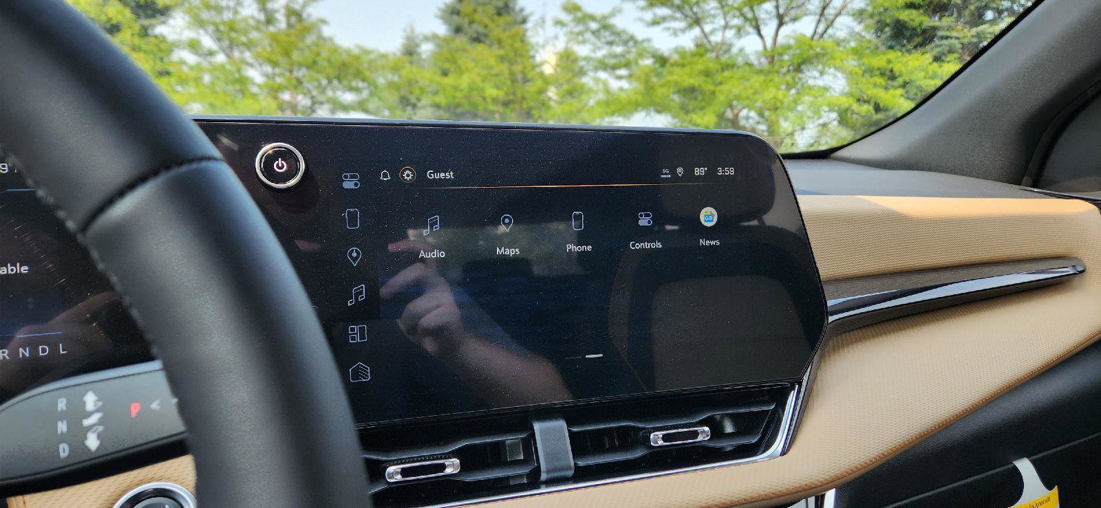 New 2026 Chevrolet Equinox ACTIV w/ Safety and Technology Package image 15