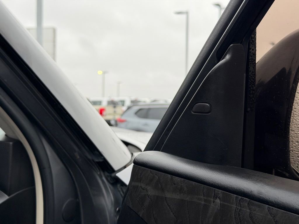 Used 2021 INFINITI QX80 Luxe image 27