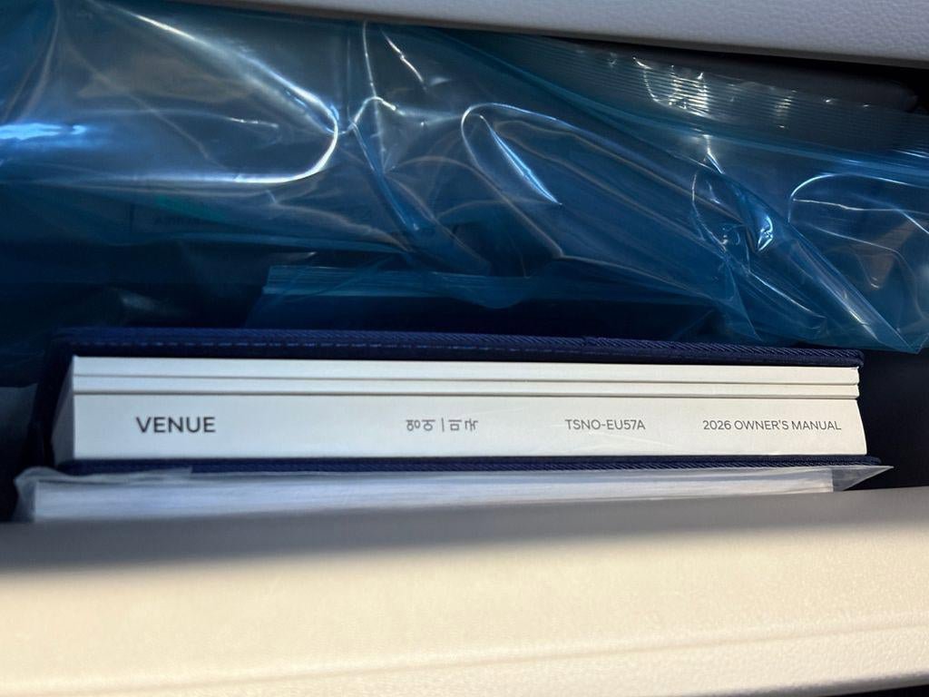New 2026 Hyundai Venue SEL FWD image 31