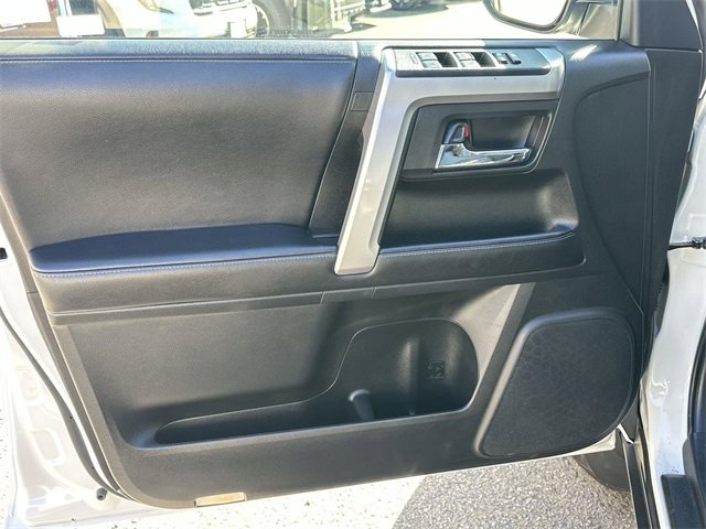 Used 2022 Toyota 4Runner SR5 Premium image 22