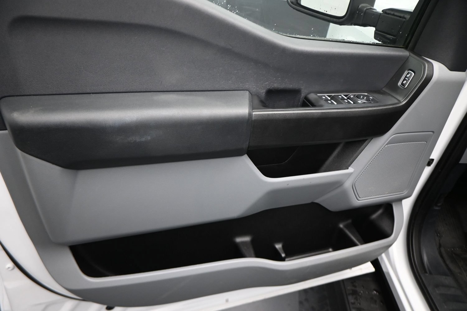 Certified 2024 Ford F350 XL AWD/4WD image 2