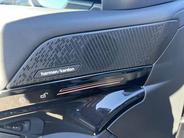 New 2026 BMW 530i xDrive image 18