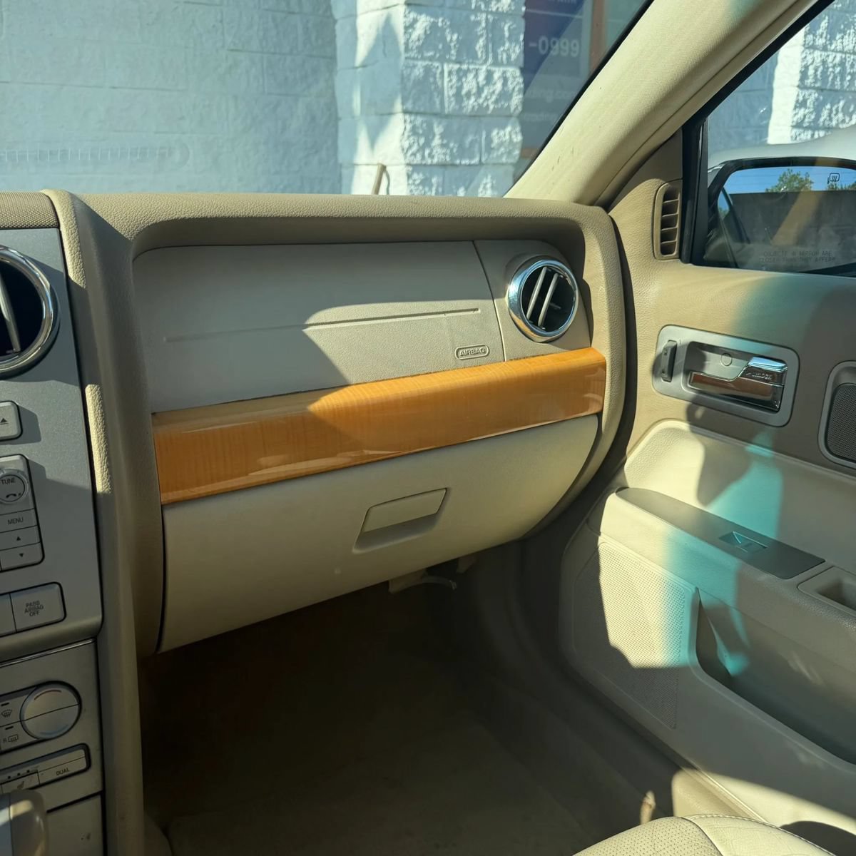 Used 2008 Lincoln MKZ FWD image 10