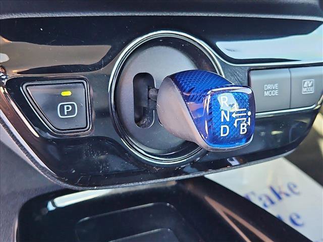 Used 2019 Toyota Prius Limited image 12