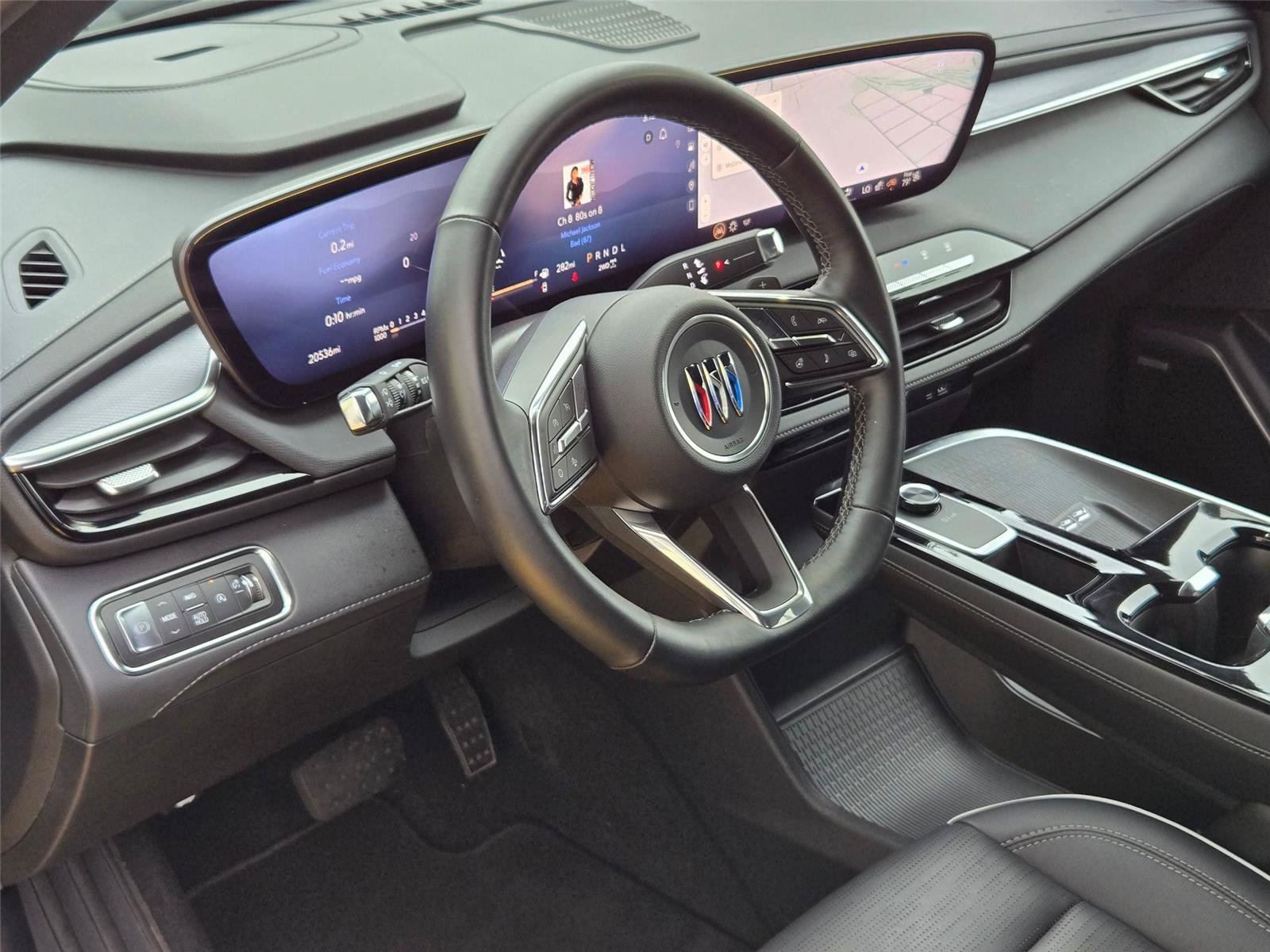 Used 2025 Buick Enclave Sport Touring AWD/4WD image 9