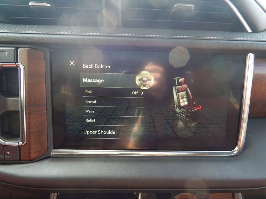 Used 2023 GMC Yukon XL Denali Ultimate image 31