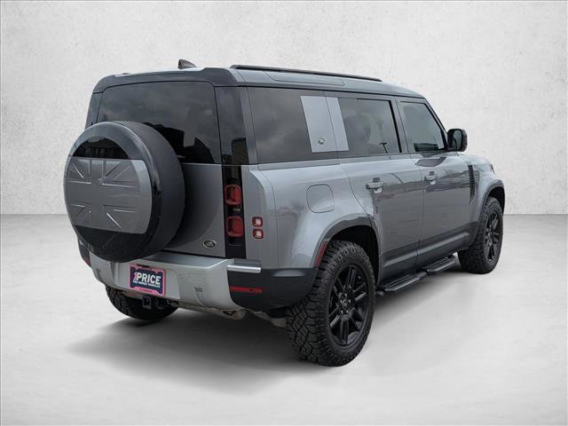 Used 2022 Land Rover Defender 110 S image 5