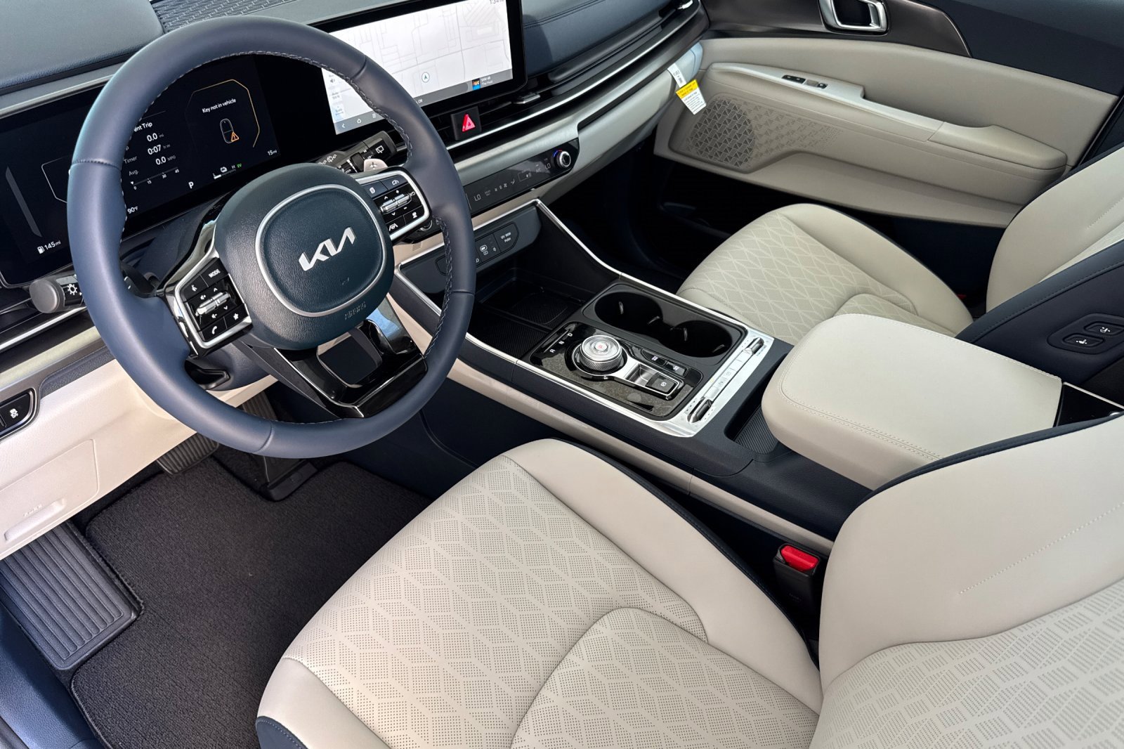 New 2026 Kia Carnival SX w/ SX Dark Edition Package image 6