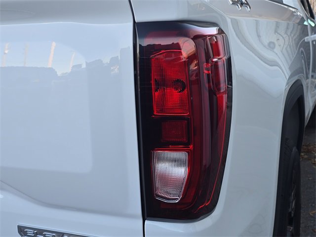 New 2026 GMC Sierra 1500 Elevation image 8