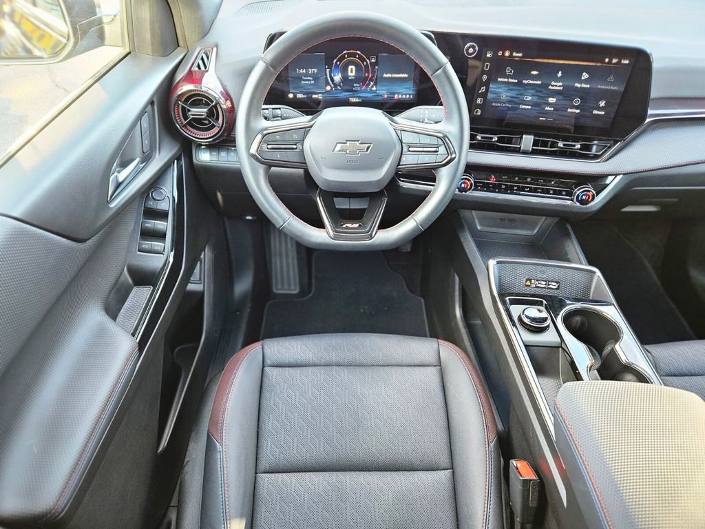 Used 2025 Chevrolet Equinox RS image 10