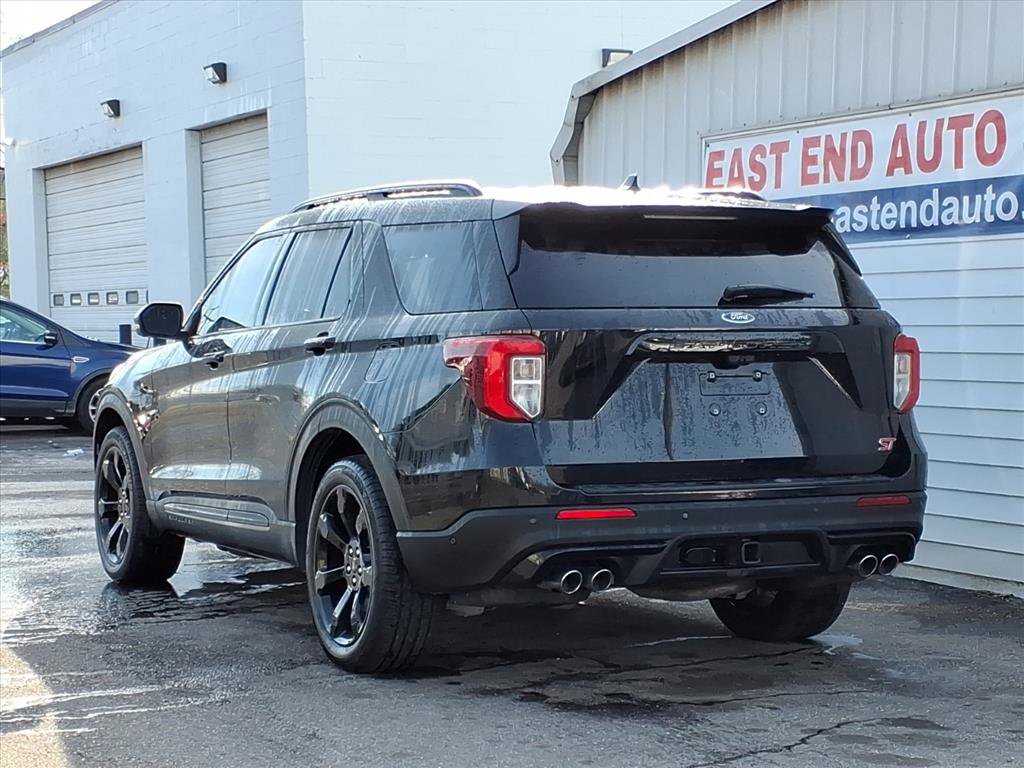 Used 2020 Ford Explorer ST w/ ST Street Pack image 3
