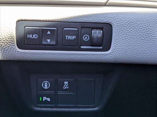 Used 2022 Honda Accord Touring image 16