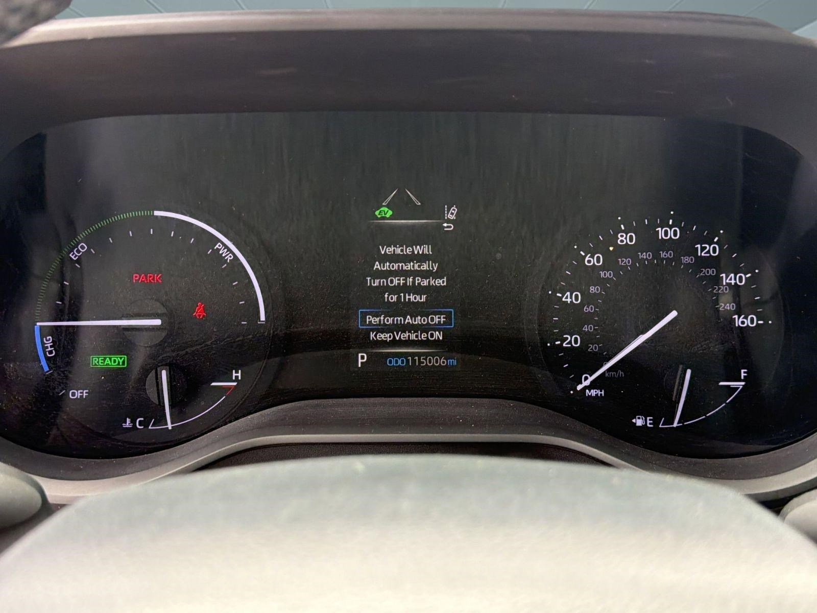 Used 2023 Toyota Sienna XLE FWD image 20