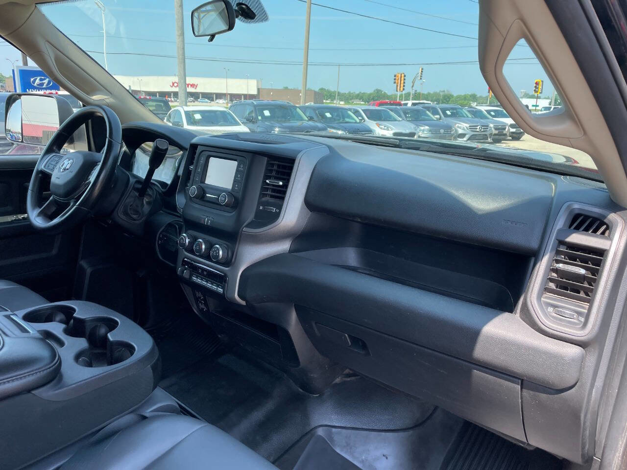 Used 2020 RAM 5500 Tradesman w/ Chrome Appearance Group image 31