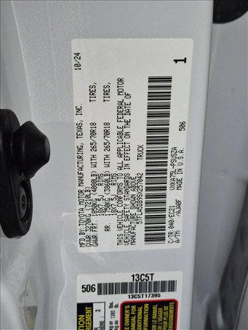 Certified 2025 Toyota Tundra SR5 w/ SR5 Premium Package AWD/4WD image 15