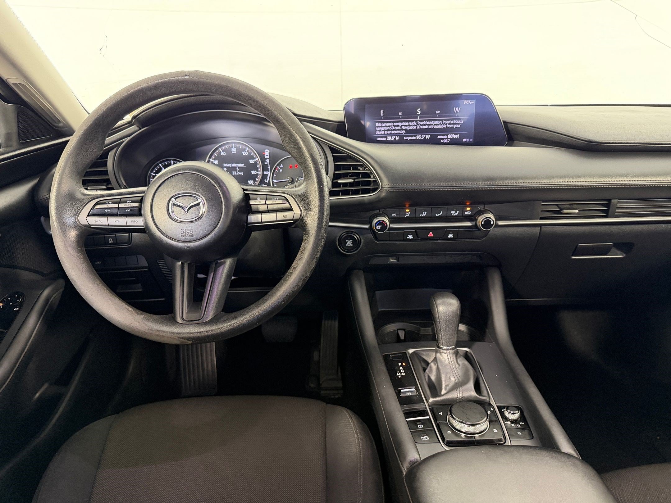 Used 2020 MAZDA MAZDA3 Sedan FWD image 30