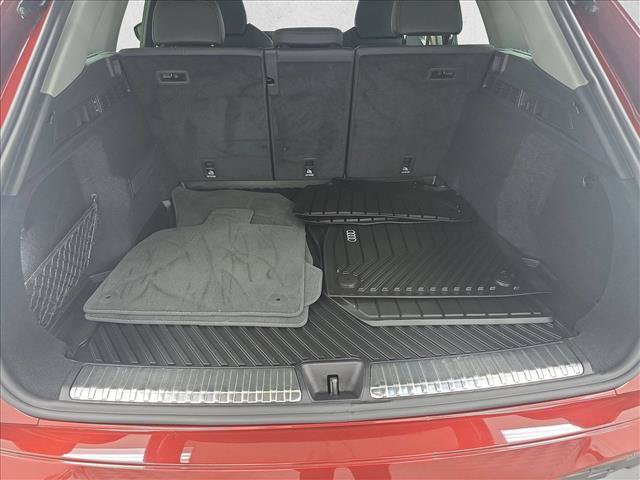 Used 2025 Audi Q5 Prestige AWD/4WD image 6
