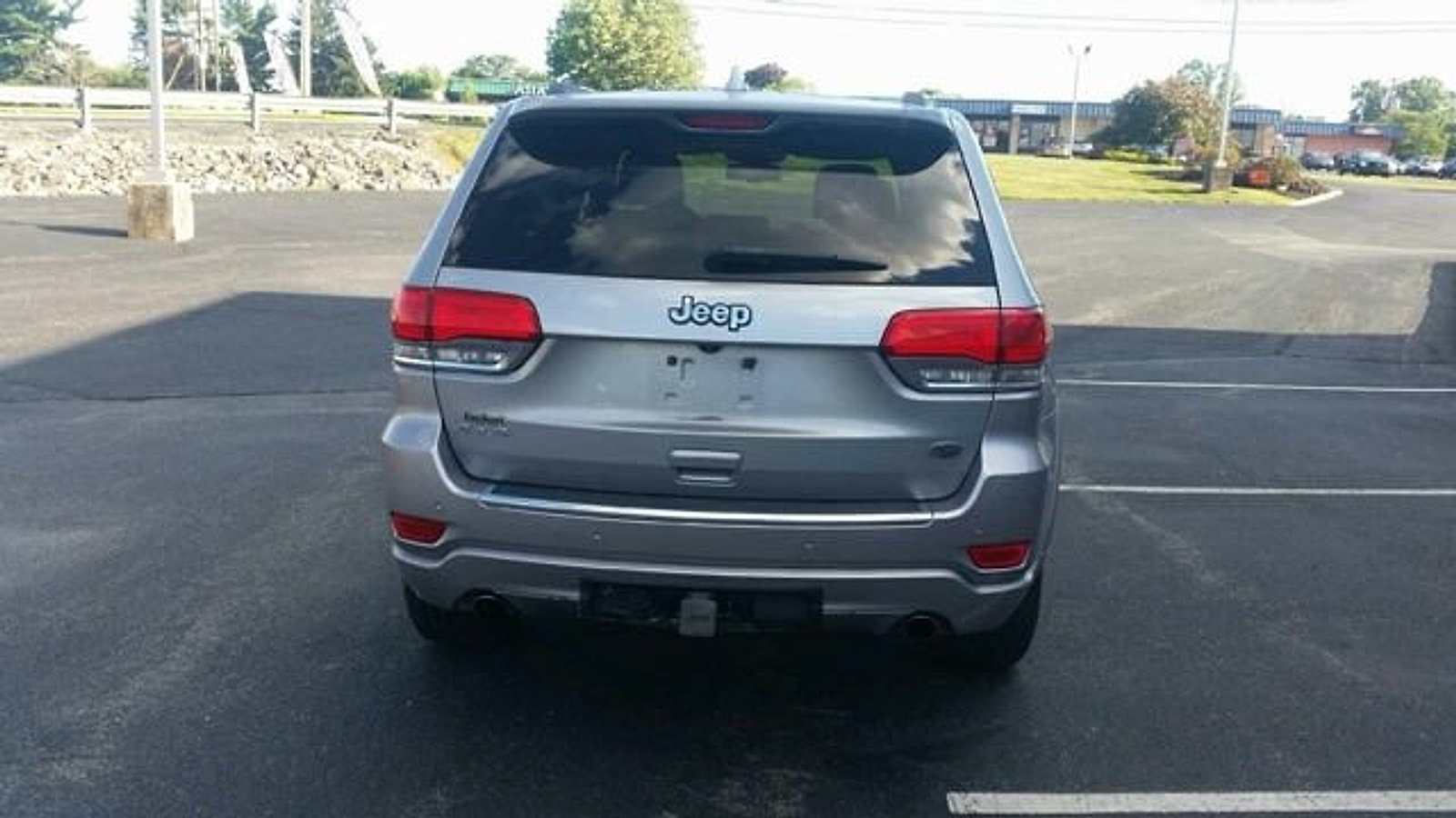 Used 2014 Jeep Grand Cherokee Overland AWD/4WD image 8