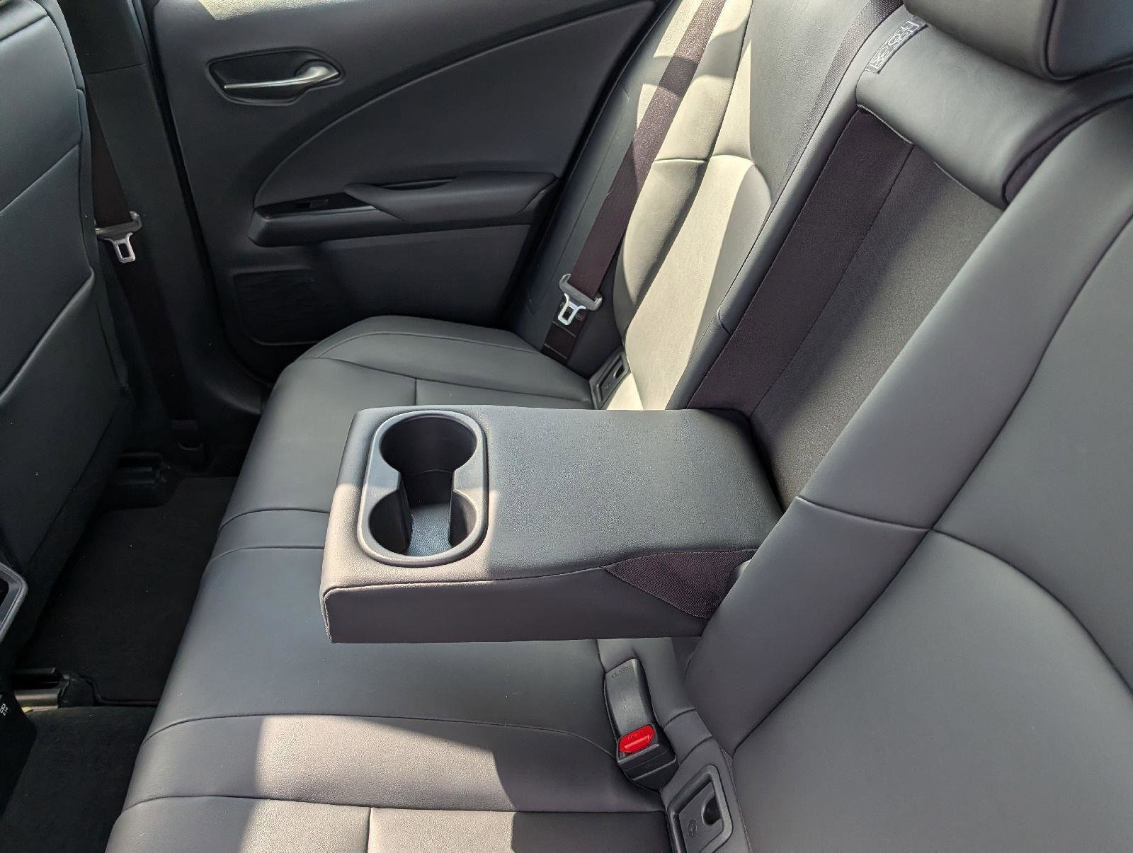 Used 2019 Lexus UX 250h F Sport w/ F Sport Premium Package AWD/4WD image 19