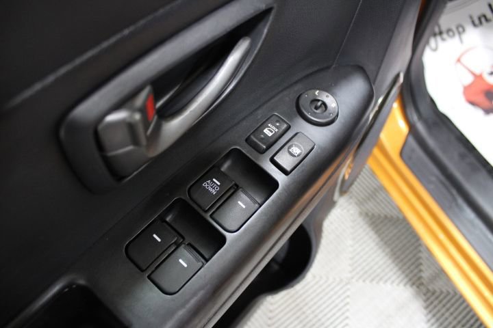 Used 2011 Kia Soul + w/ Audio Pkg image 14