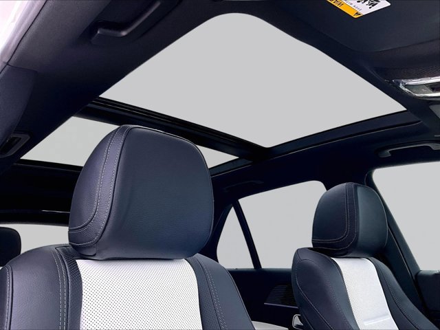 Certified 2025 Mercedes-Benz GLE 450e 4MATIC image 17