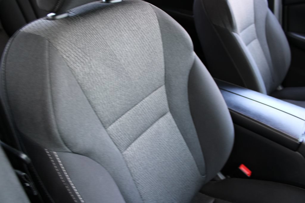 Used 2024 Nissan Rogue SV FWD image 22