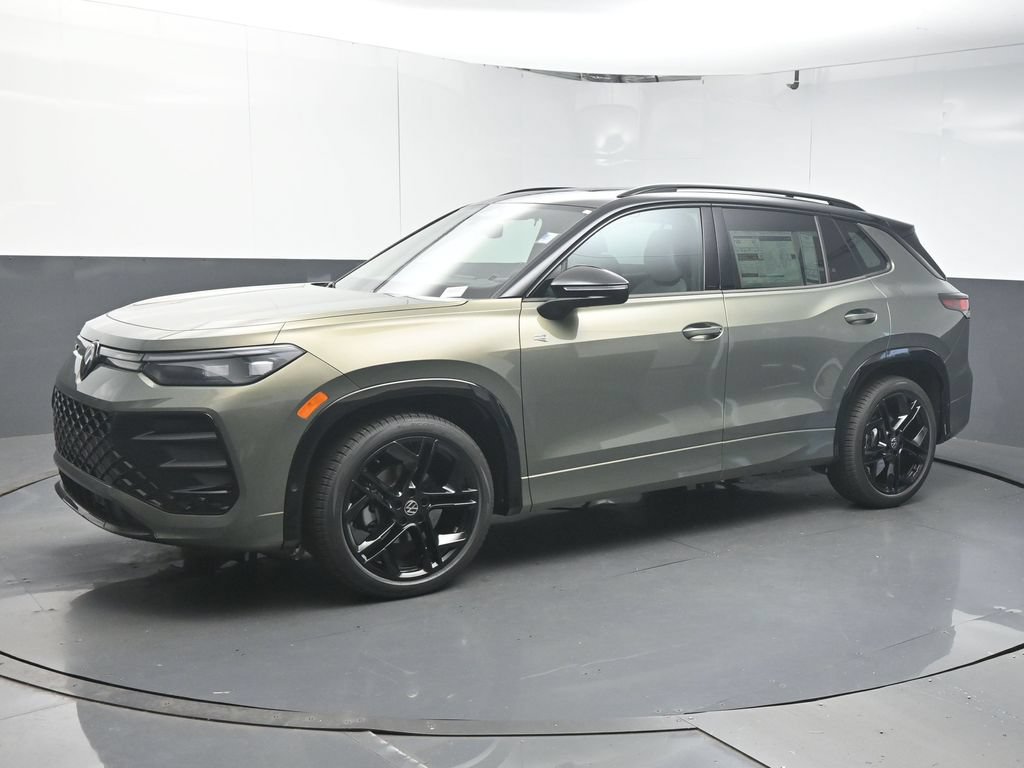 New 2026 Volkswagen Tiguan SE R-Line FWD image 4