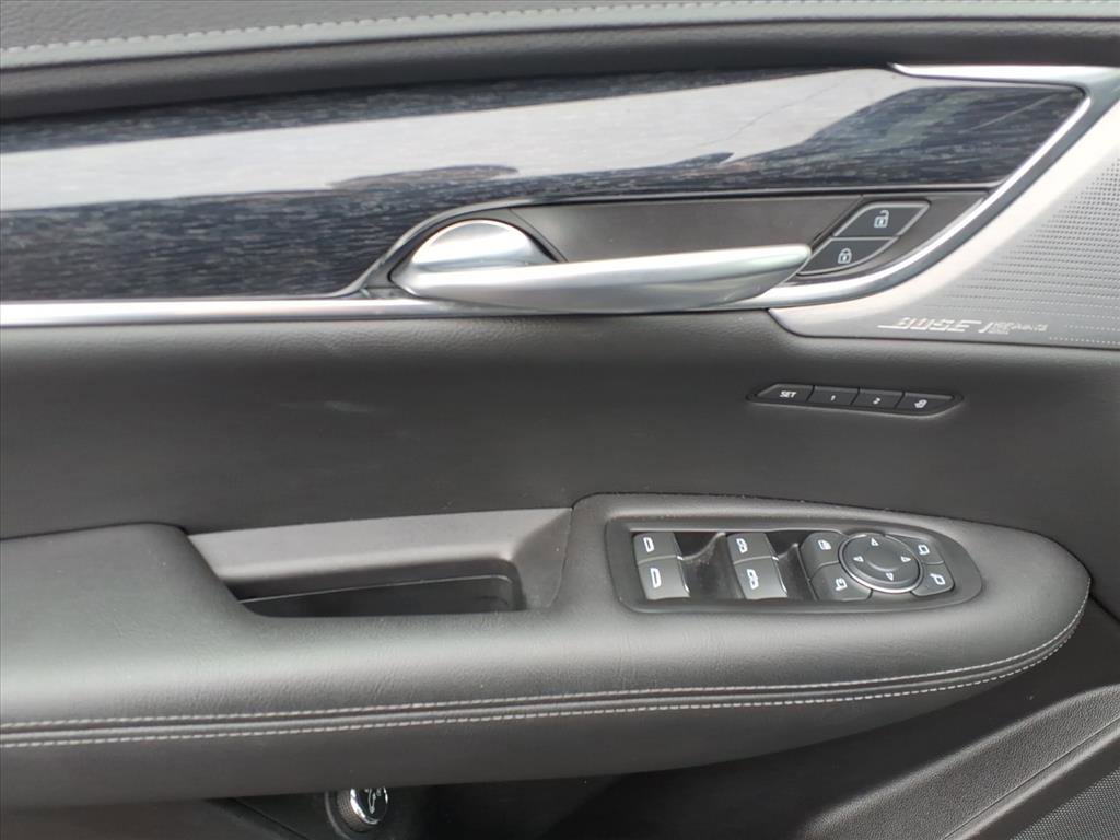 Certified 2023 Cadillac XT5 Premium Luxury w/ Technology Package image 17