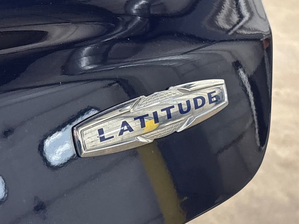 Used 2020 Jeep Compass Latitude w/ Popular Equipment Group image 14