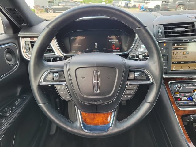 Used 2018 Lincoln Continental Reserve w/ Continental Climate Package AWD/4WD image 25