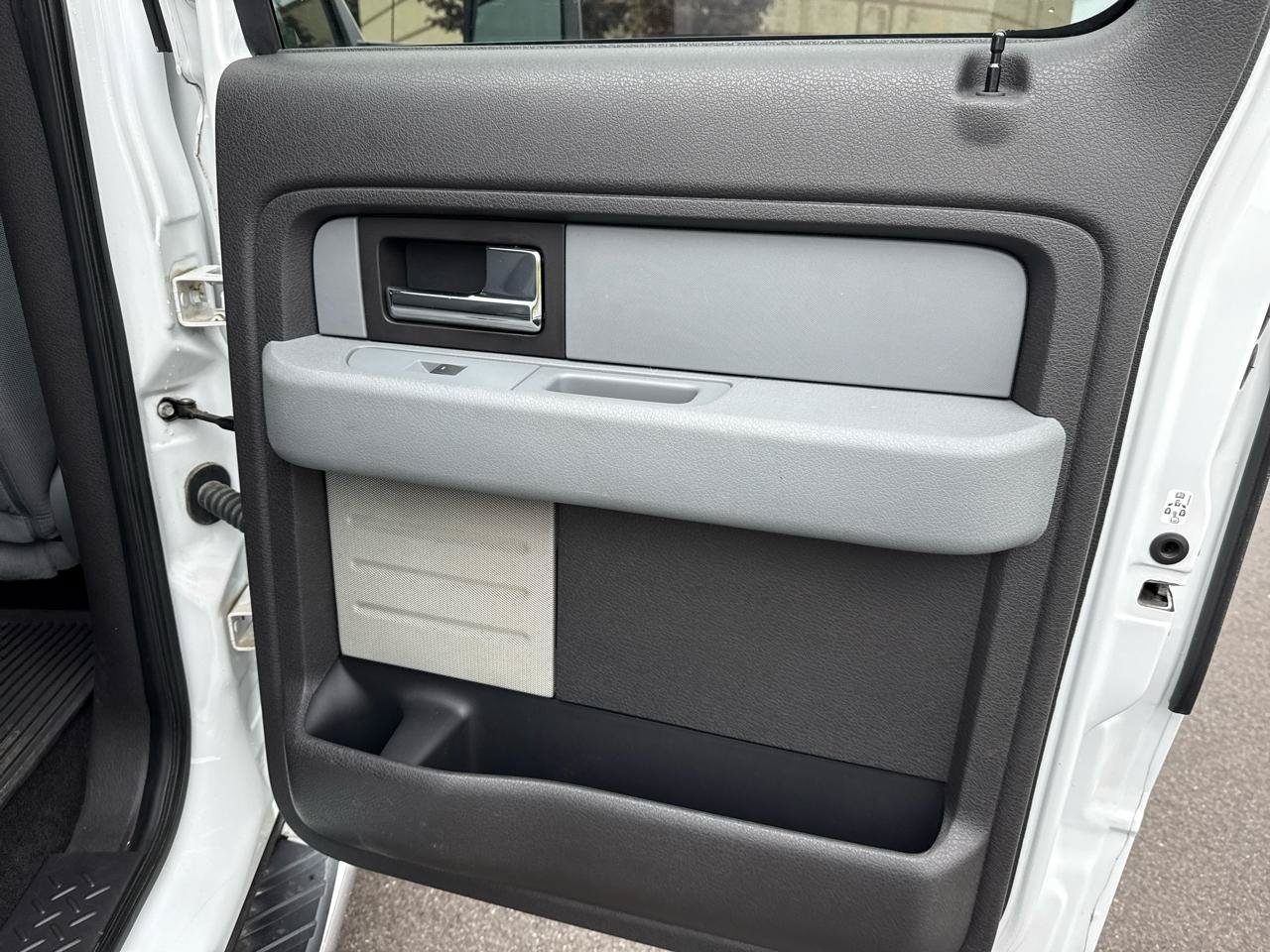 Used 2013 Ford F150 XLT w/ HD Payload Pkg AWD/4WD image 18