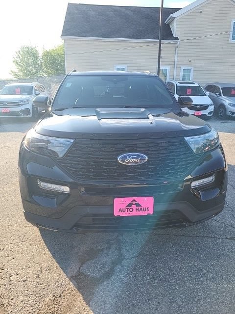 Used 2023 Ford Explorer ST-Line w/ Class IV Trailer Tow Package AWD/4WD image 34