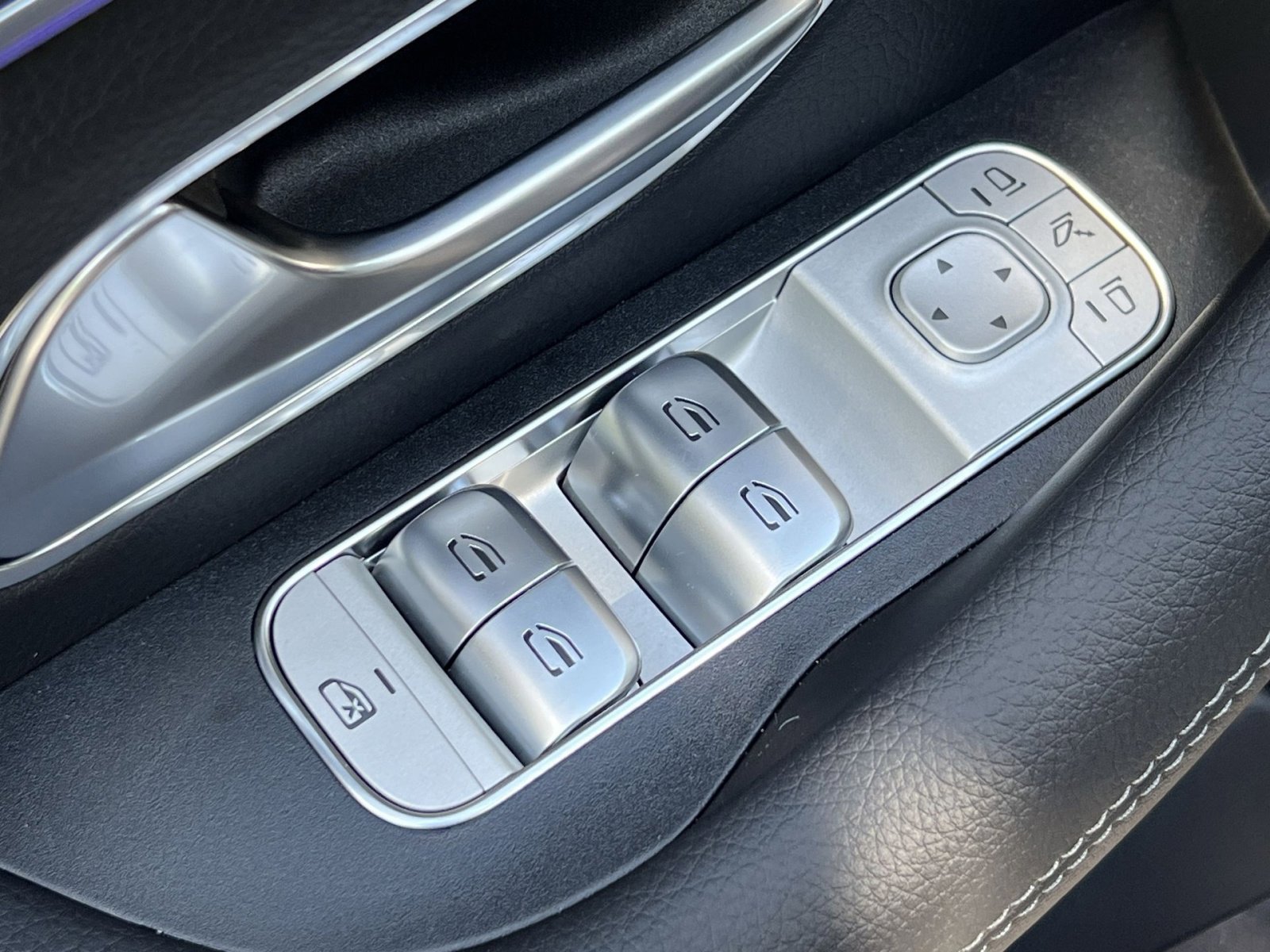 New 2026 Mercedes-Benz GLE 450 4MATIC Coupe image 13