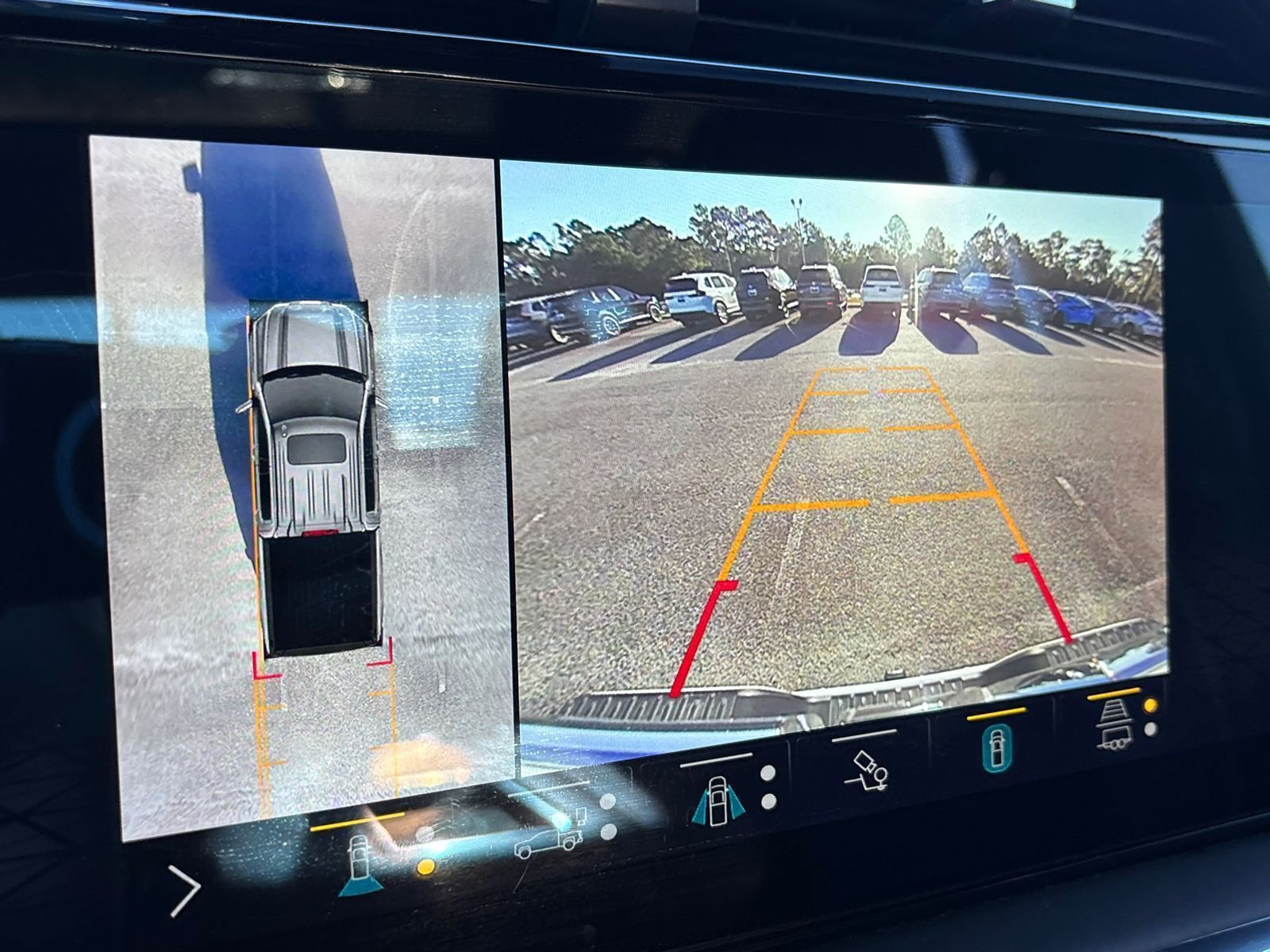 Used 2022 GMC Sierra 1500 Denali Ultimate image 8