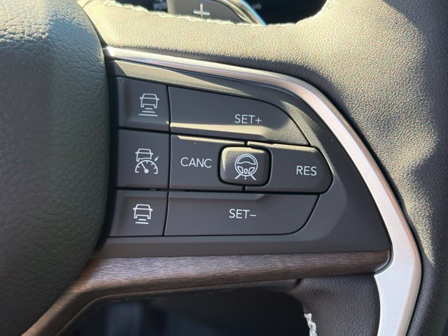 New 2027 Jeep Grand Cherokee L Limited AWD/4WD image 18