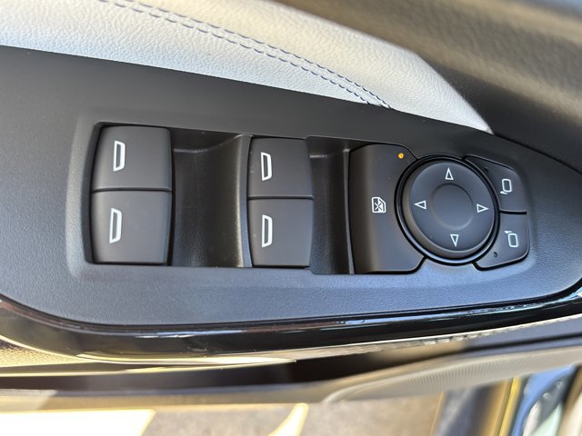 New 2026 Chevrolet Trax LT w/ LT Convenience Package FWD image 19