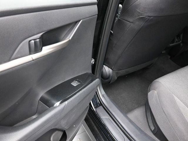 Used 2025 Toyota Camry LE FWD image 18