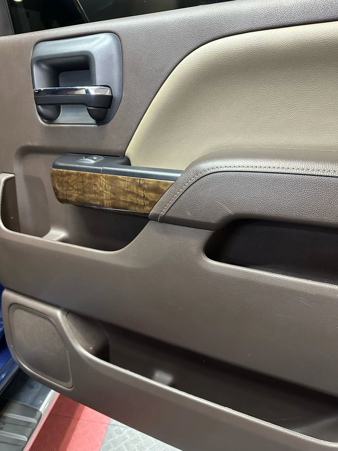 Used 2017 Chevrolet Silverado 1500 LT w/ All Star Edition image 25